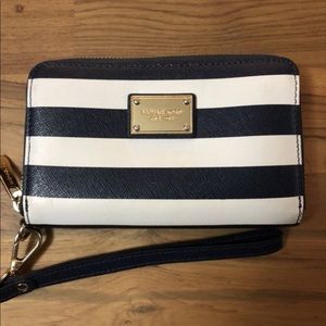 Michael Kors Zip Wallet Wristlet